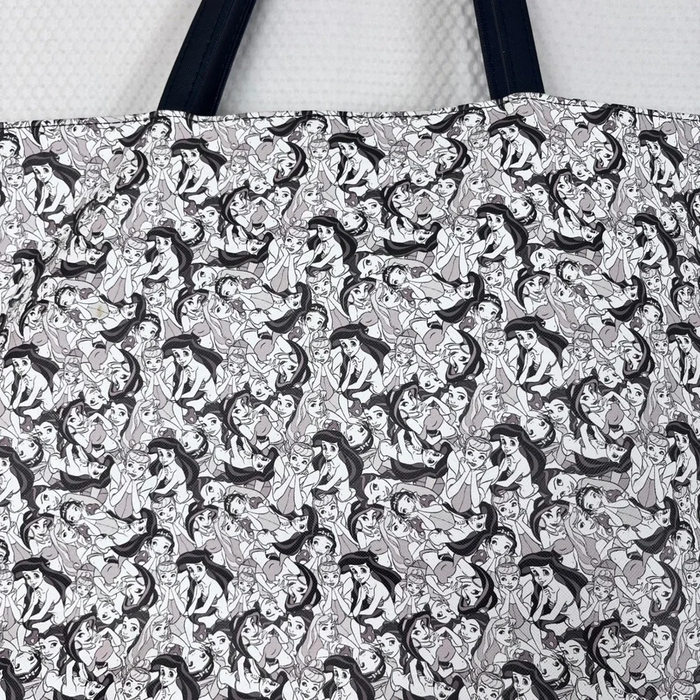 Disney Princess Dreaming of Belle Beauty & the Beast Floral Print Tote Bag (tru)